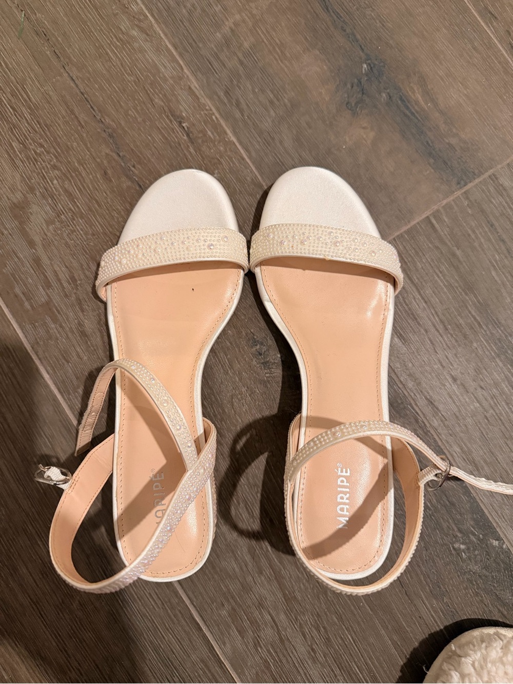 Cream/Ivory Open-Toe Ankle Strap Sandals